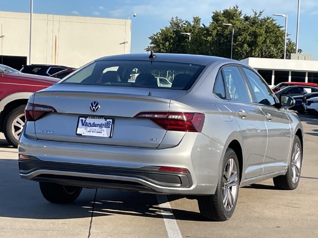 Used 2022 Volkswagen Jetta 1.5T SE Sedan