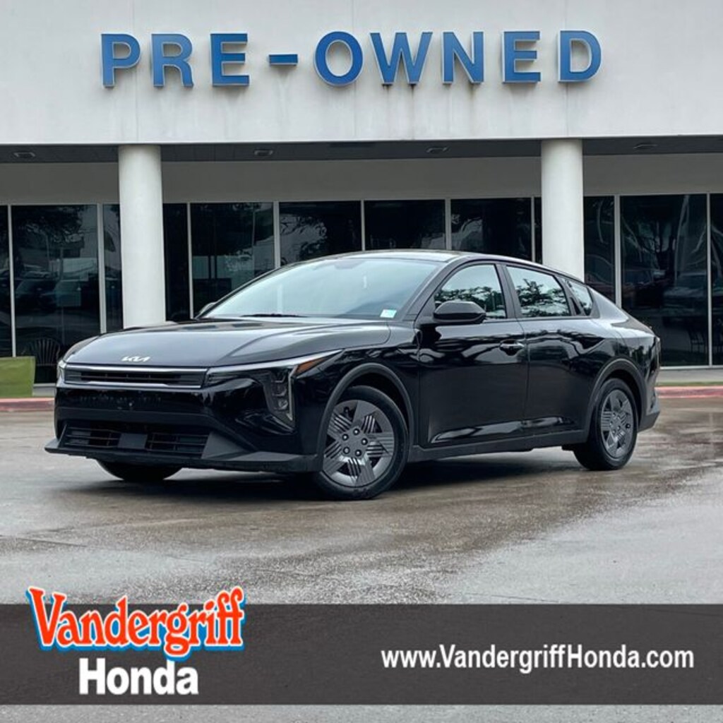 Used 2025 Kia K4 LX Sedan