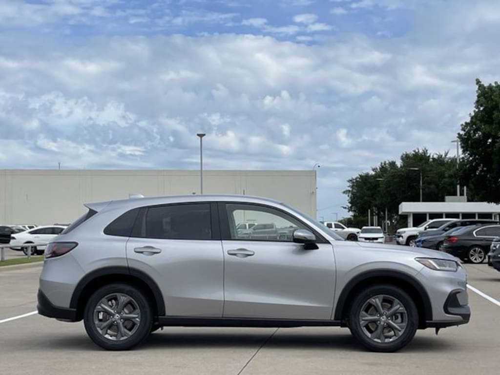 New 2027 Honda HR-V LX SUV