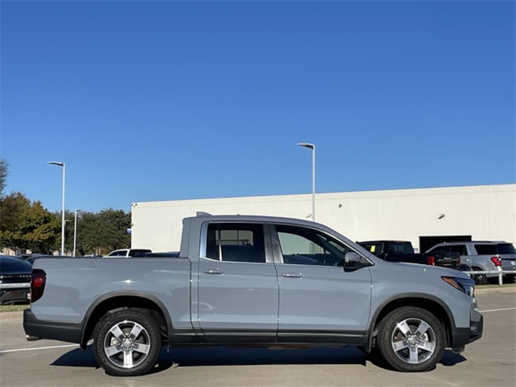 Certified 2025 Honda Ridgeline RTL Truck Crew Cab