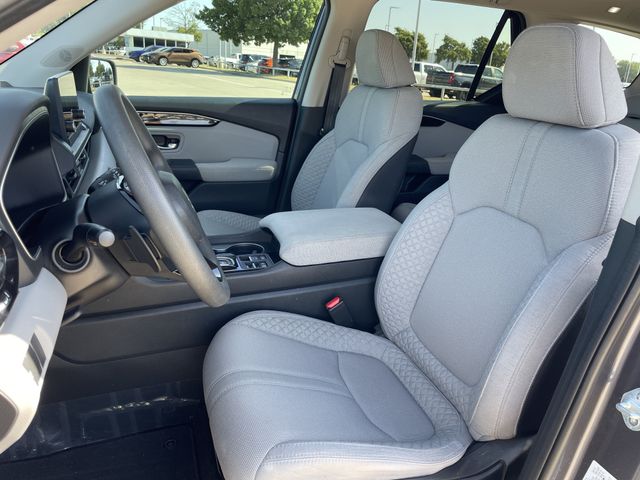 2023 Honda Pilot LX - Photo 23