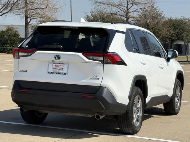 2024 Toyota RAV4 LE
