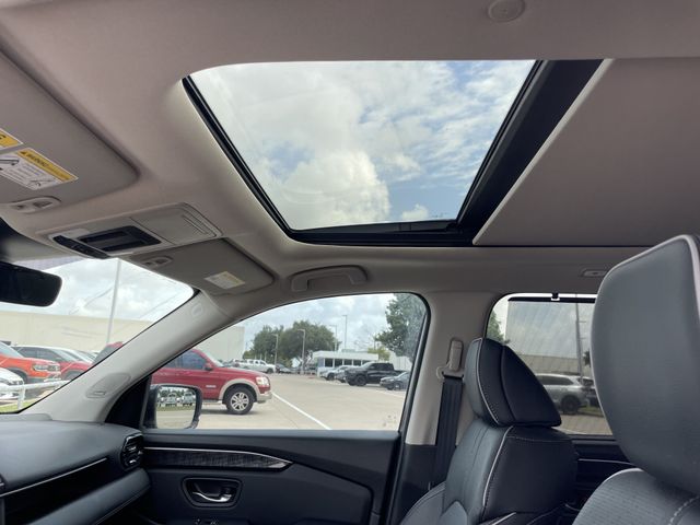 2025 Honda Pilot Elite - Photo 24