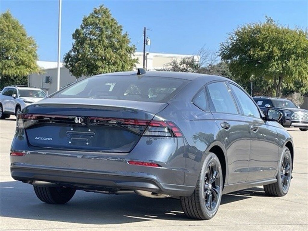 New 2025 Honda Accord SE Sedan