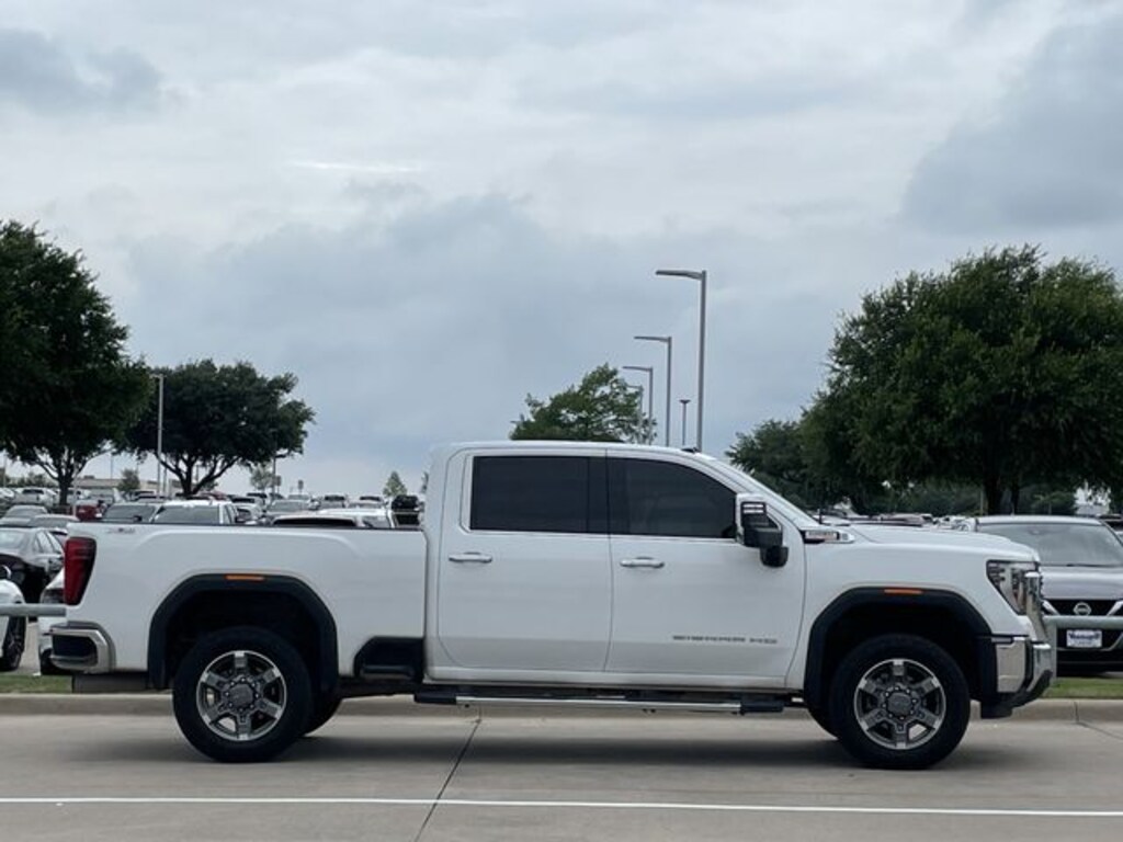 Used 2025 GMC Sierra 2500 HD SLT Truck Crew Cab