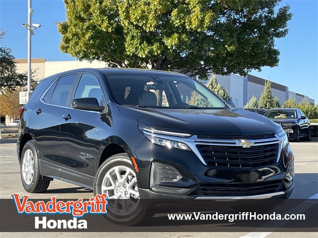 2024 Chevrolet Equinox LT's photo