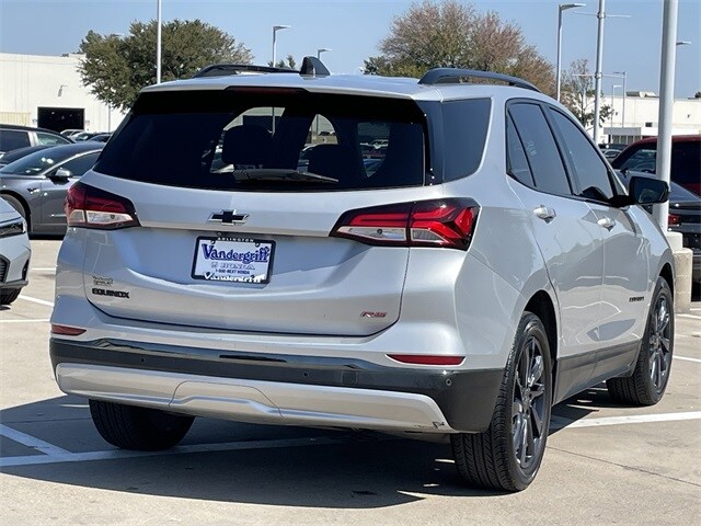 2022 Chevrolet Equinox RS photo 3