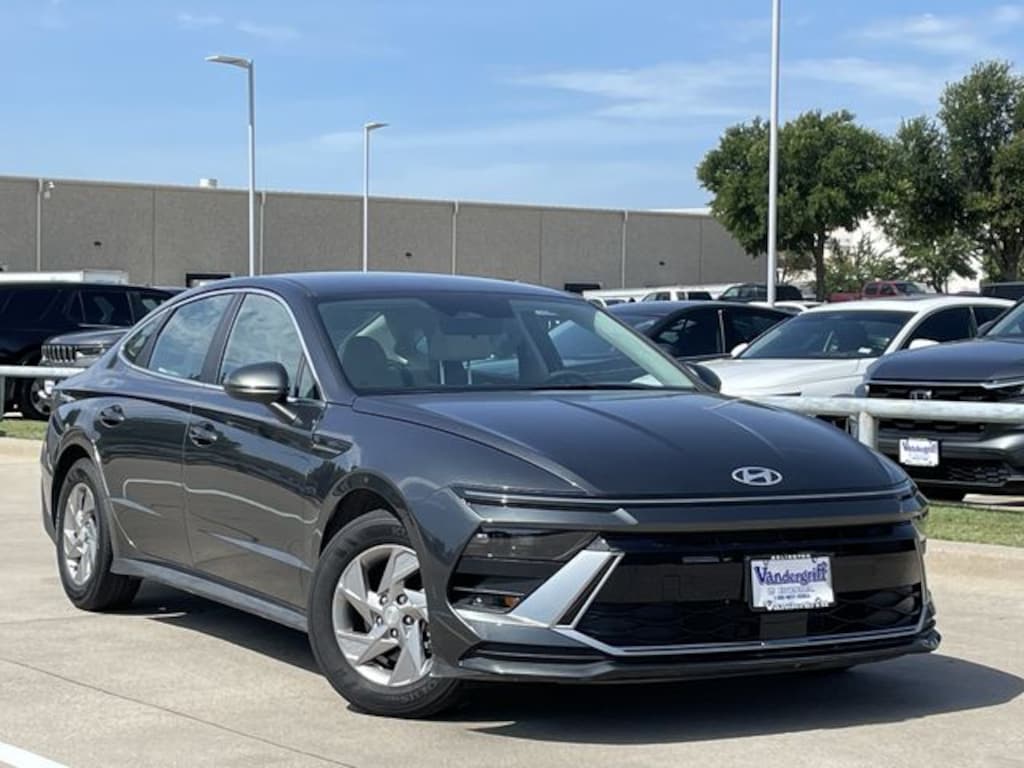 Used 2026 Hyundai Sonata SE Sedan