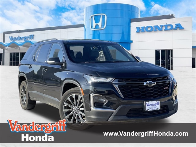 2023 Chevrolet Traverse RS's photo