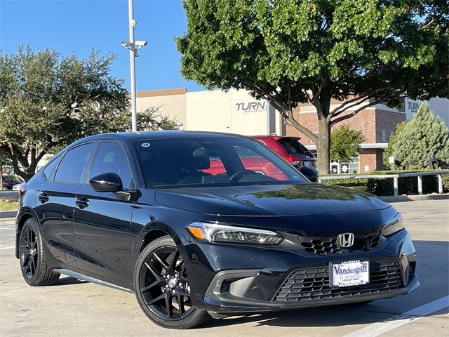 2024 Honda Civic Sport Hatchback photo 2