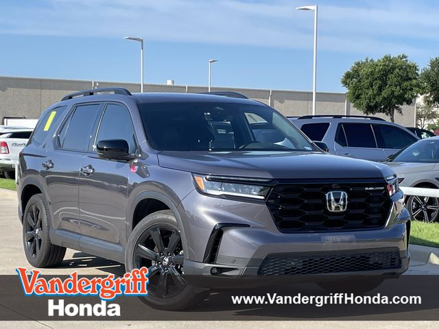 2025 Honda Pilot Black Edition AWD's photo