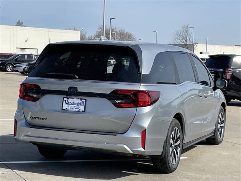 New 2026 Honda Odyssey EX-L Van Passenger