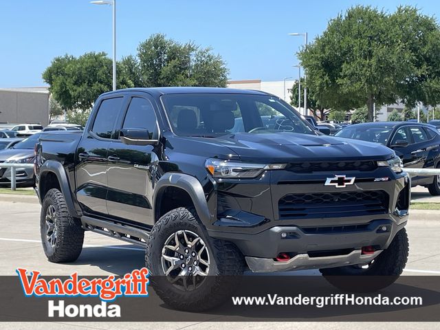 2025 Chevrolet Colorado 4WD ZR2 Crew Cab Short Box's photo