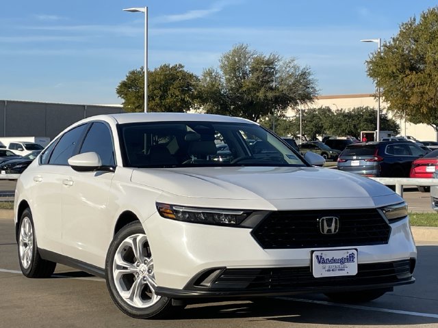Certified 2025 Honda Accord LX Sedan