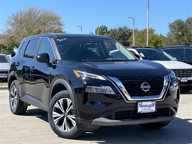 2023 Nissan Rogue SV photo 2