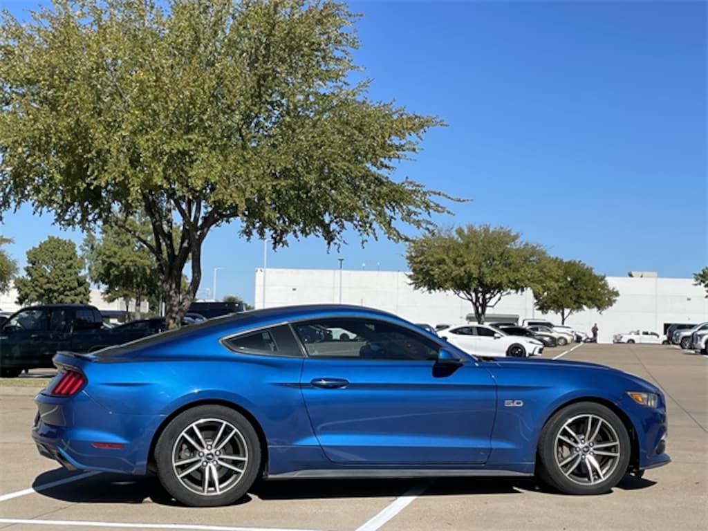 Used 2017 Ford Mustang GT Coupe