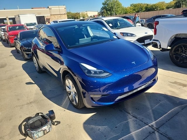 Used 2024 Tesla Model Y Long Range with VIN 7SAYGDEE7RA232832 for sale in Arlington, TX