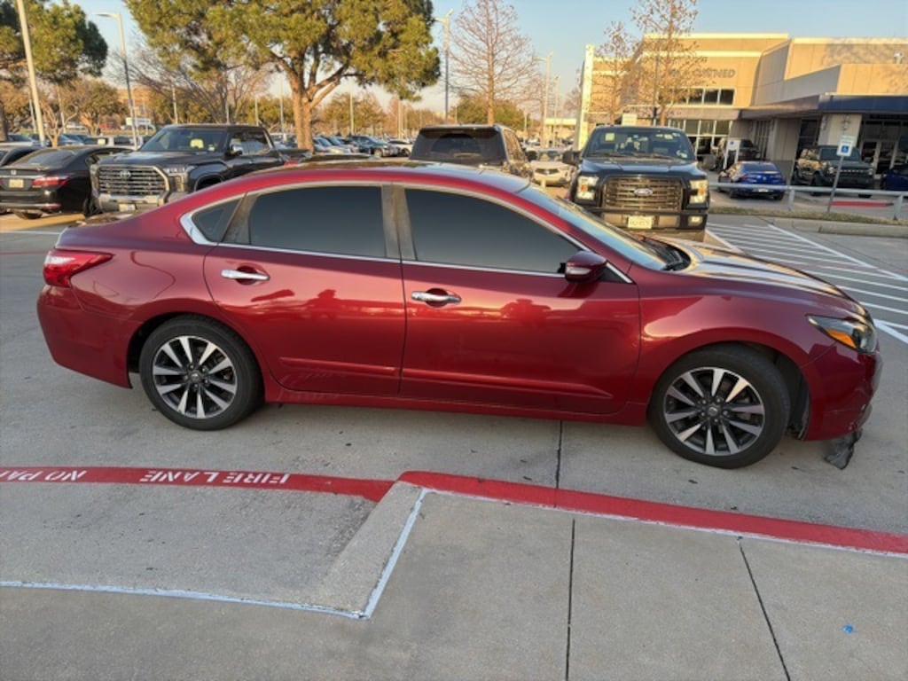 Used 2016 Nissan Altima 2.5 SL Sedan