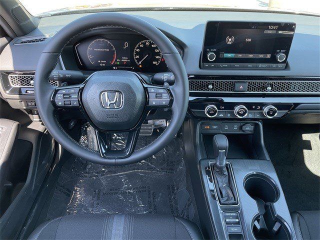 2026 Honda Civic Hatchback Sport - Photo 11