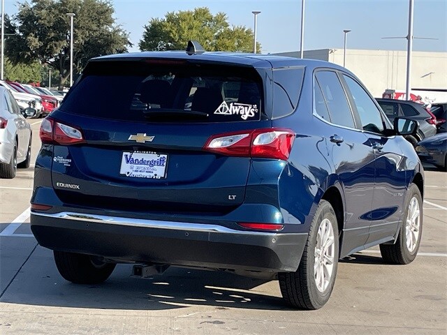 2021 Chevrolet Equinox LT photo 4