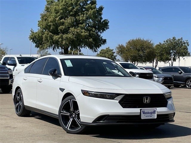 2025 Honda Accord Hybrid Sport photo 2