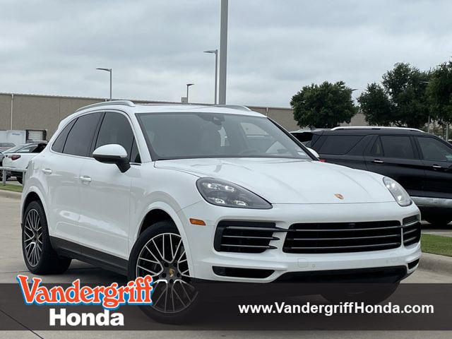 2021 Porsche Cayenne -'s photo