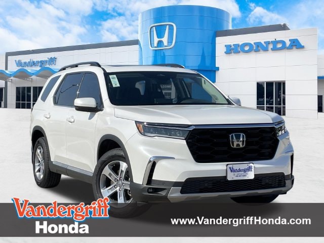 2025 Honda Pilot Touring - Photo 1