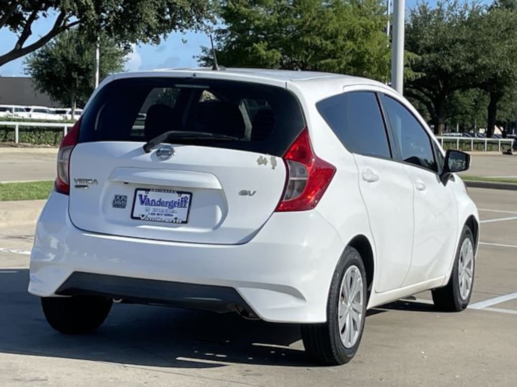 Used 2018 Nissan Versa Note SV Hatchback