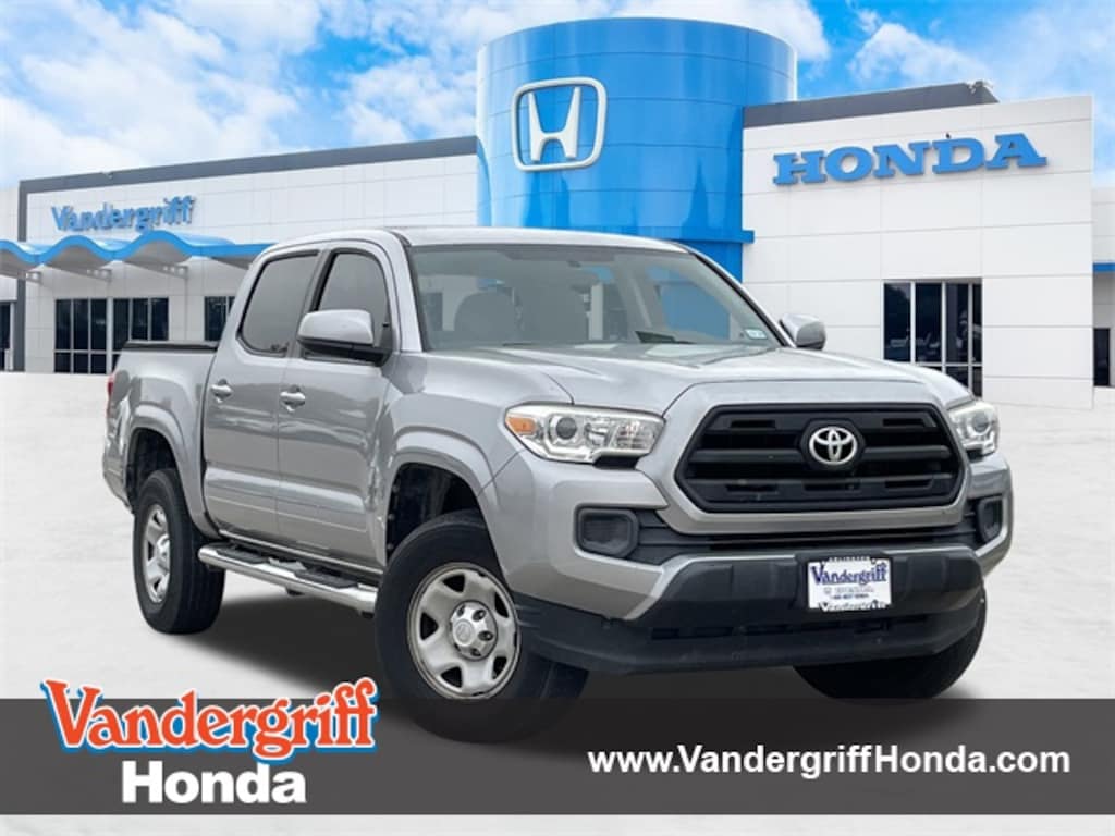 Used 2017 Toyota Tacoma SR Truck Double Cab