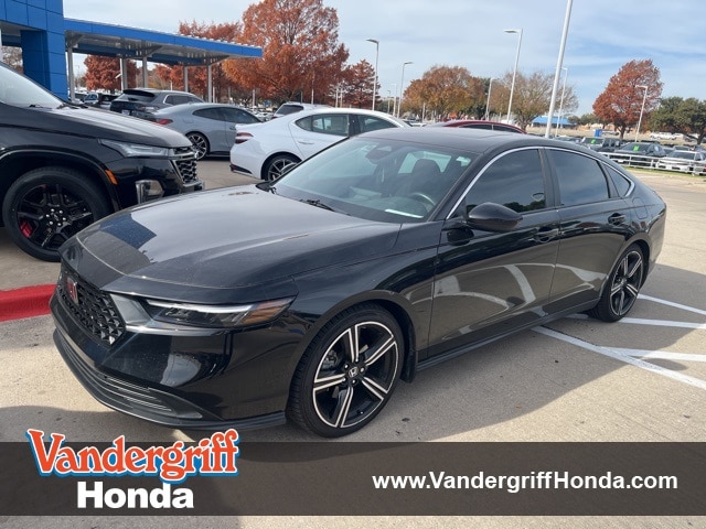 2023 Honda Accord Hybrid Sport's photo