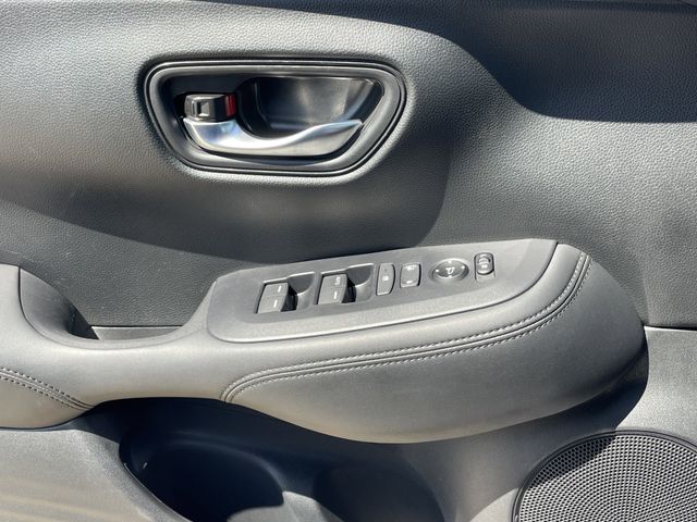 2025 Honda HR-V LX - Photo 20