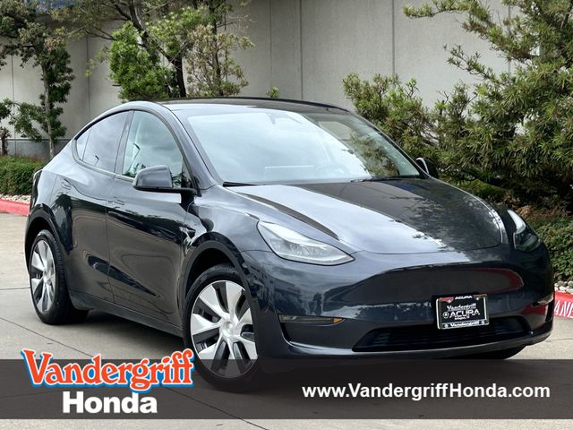 2024 Tesla Model Y Long Range Dual Motor All-Wheel Drive's photo