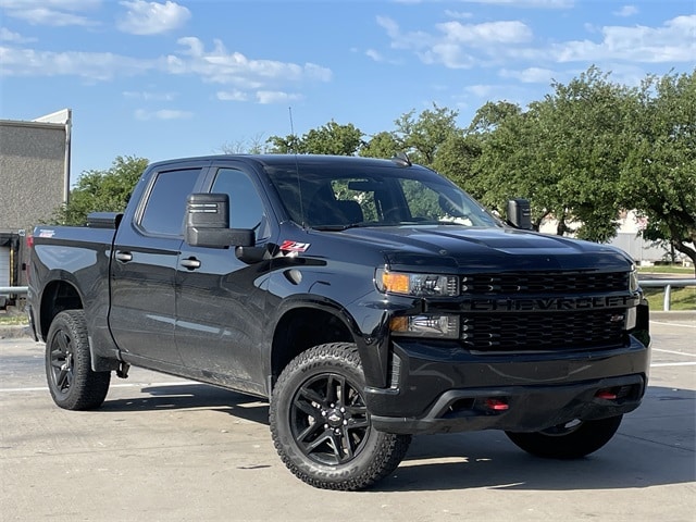 Used 2021 Chevrolet Silverado 1500 Custom with VIN 1GCPYCEF7MZ261097 for sale in Arlington, TX