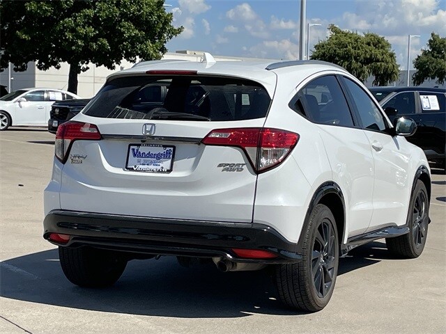 2022 Honda HR-V Sport photo 2