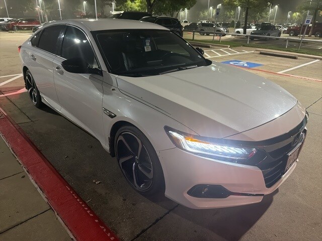 2022 Honda Accord Sport SE photo 2