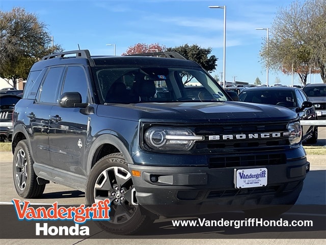 2022 Ford Bronco Sport Outer Banks's photo