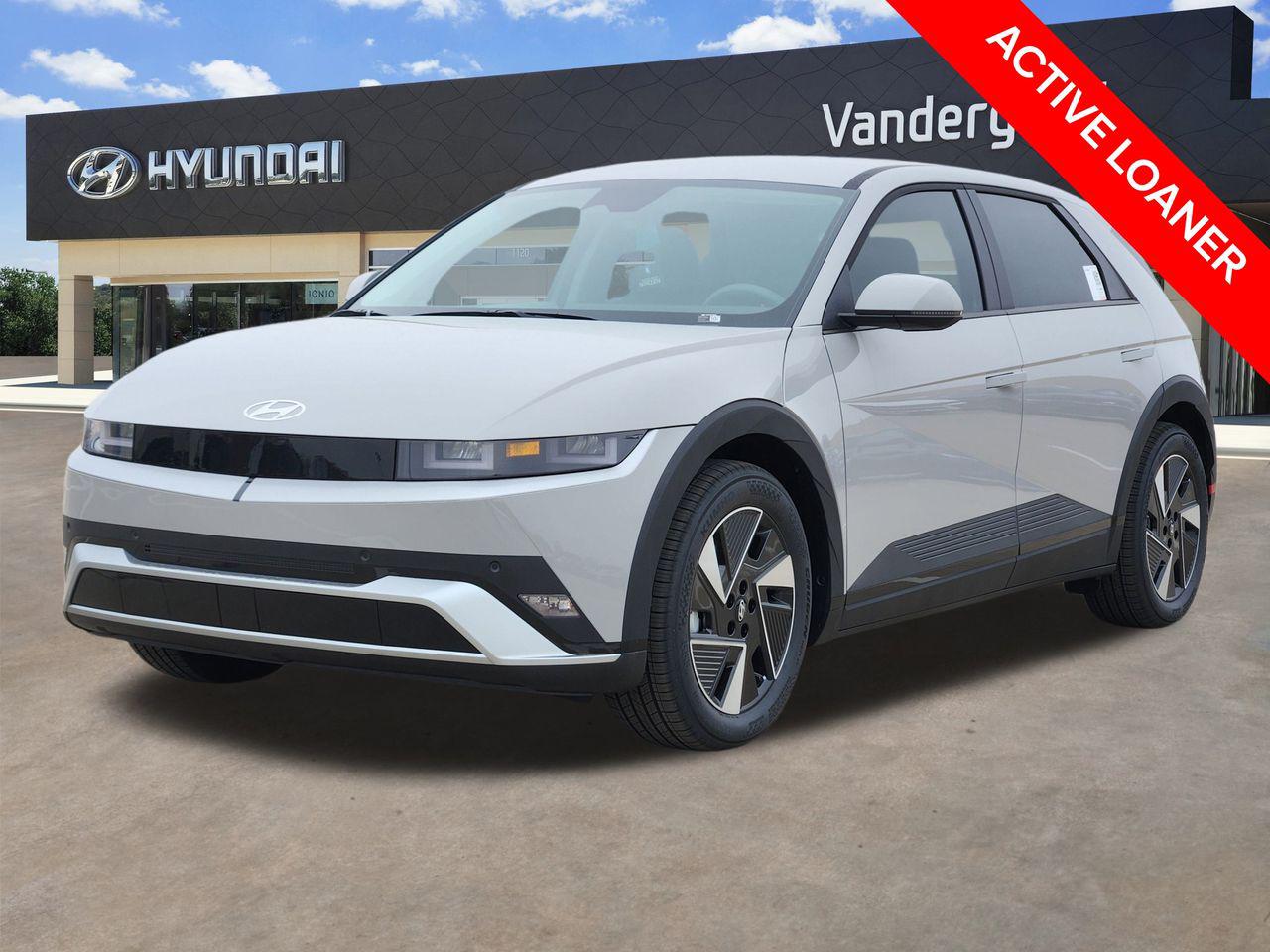 New 2026 C5G Gray Hyundai SEL image 2