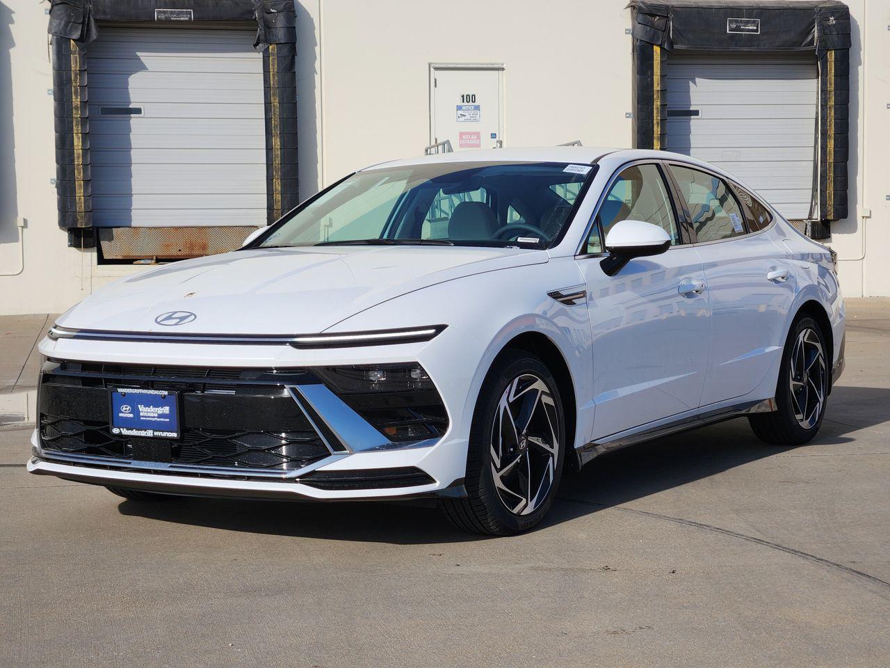 New 2026 Serenity White Hyundai SEL Sport image 3