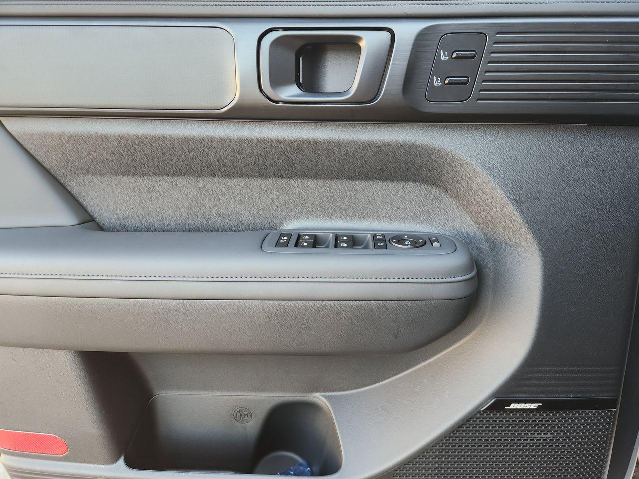 New 2026 R2T Silver Hyundai Calligraphy FWD image 22