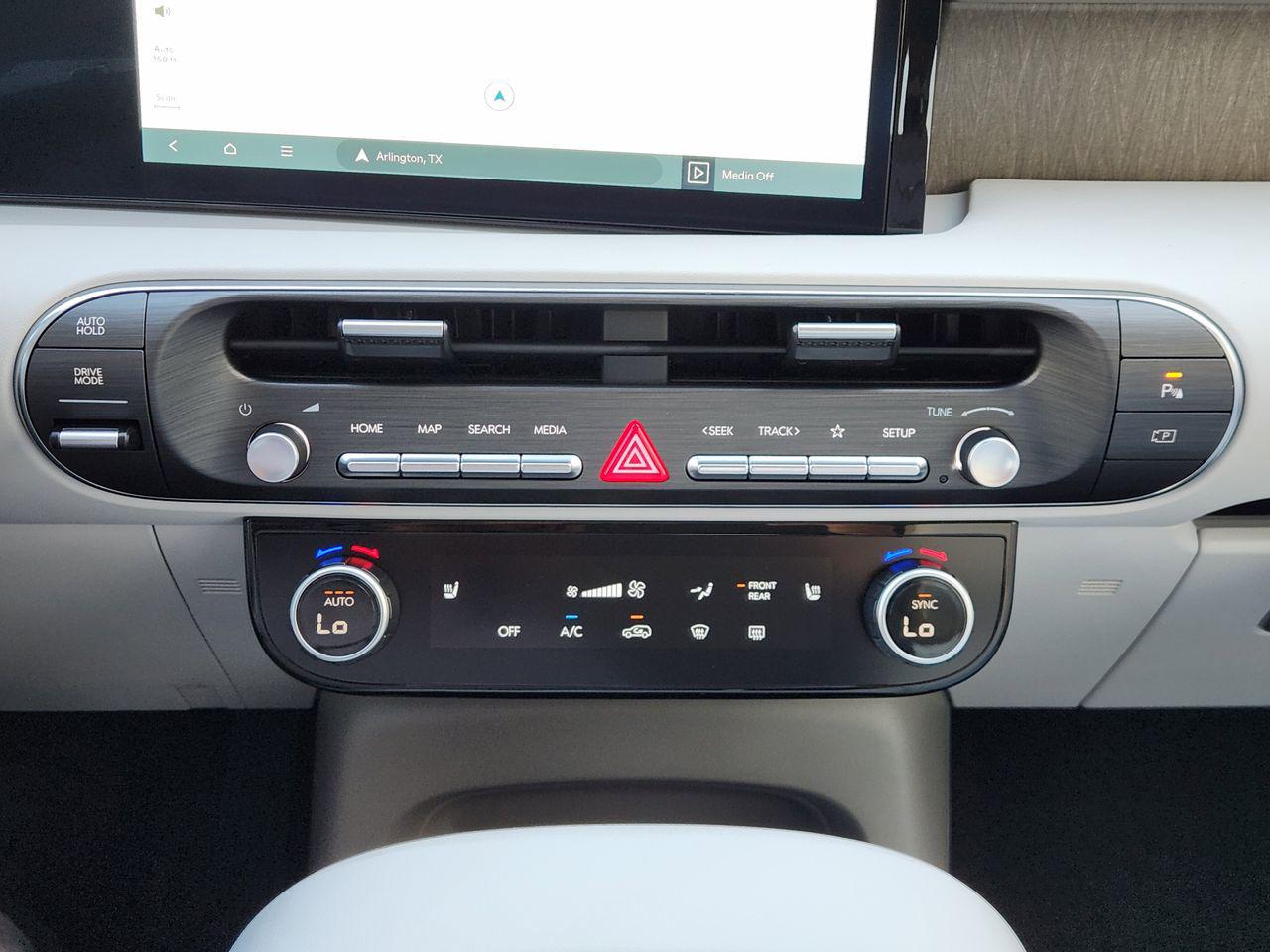 New 2026 WC9 White Hyundai SEL FWD image 15