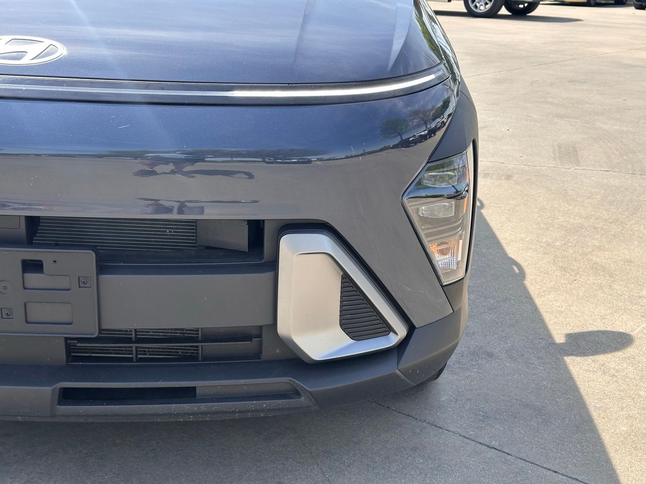 Certified Used 2024 Denim Blue Pearl Hyundai SE image 4