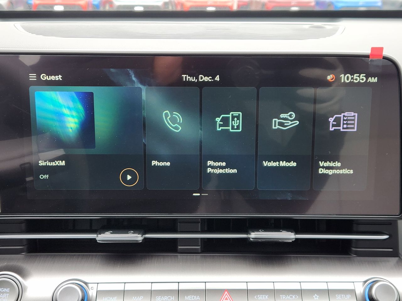 New 2026 SAW White Hyundai SE FWD image 13