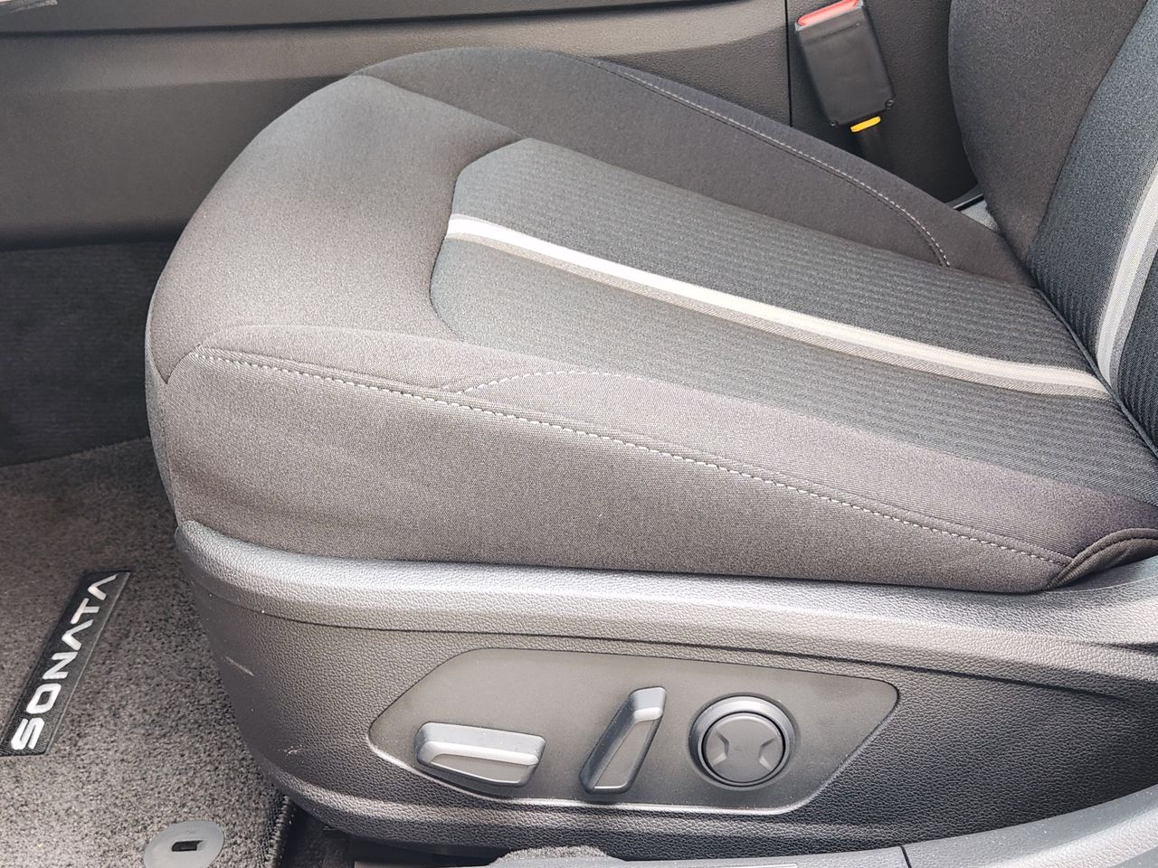 New 2026 A2B Black Hyundai SEL Sport image 23