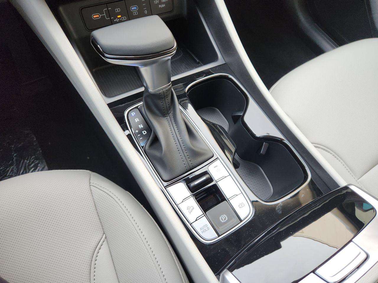 New 2026 S3B Black Hyundai SEL Premium FWD image 16