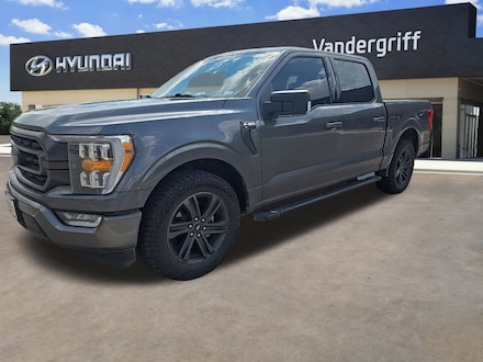 2022 Ford F-150 XLT Truck SuperCrew Cab