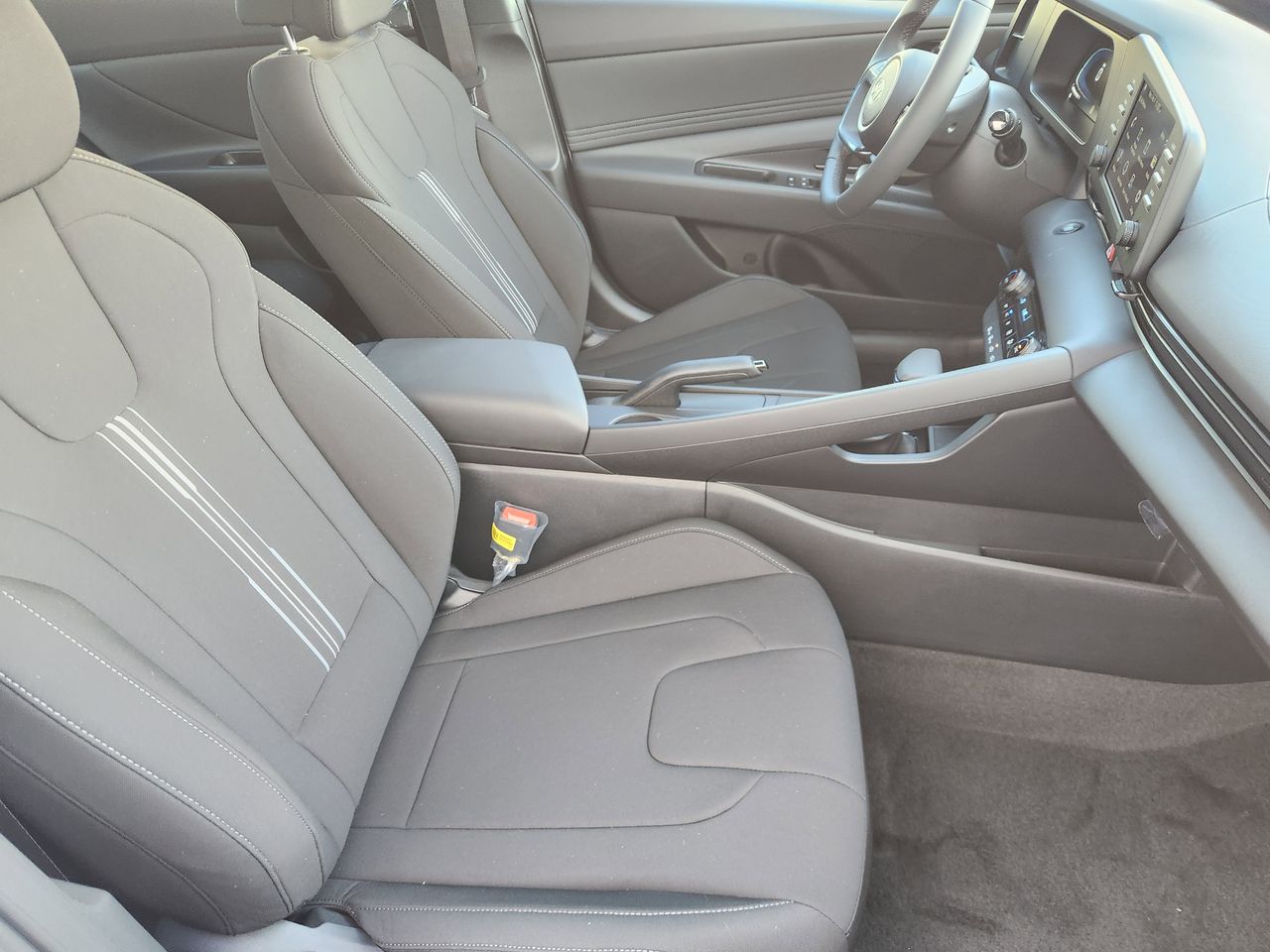 New 2026 W6H White Hyundai SEL Sport image 10