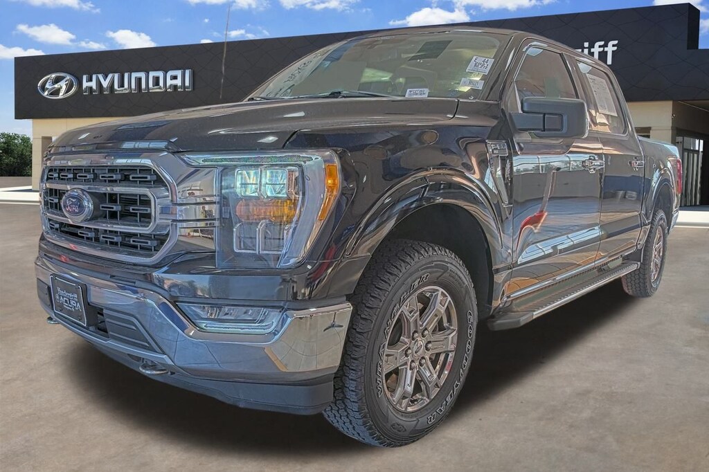 Used 2021 Ford F-150 XLT Truck SuperCrew Cab