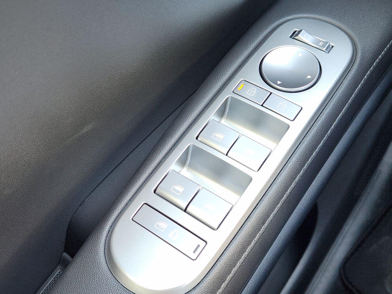 New 2027 Creamy White Pearl Hyundai SEL FWD image 21