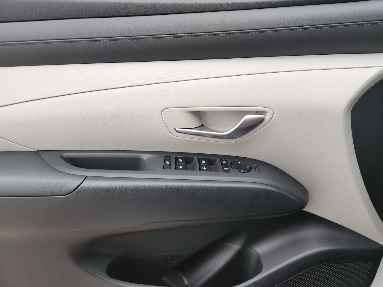 New 2026 W6H White Hyundai SEL FWD image 22