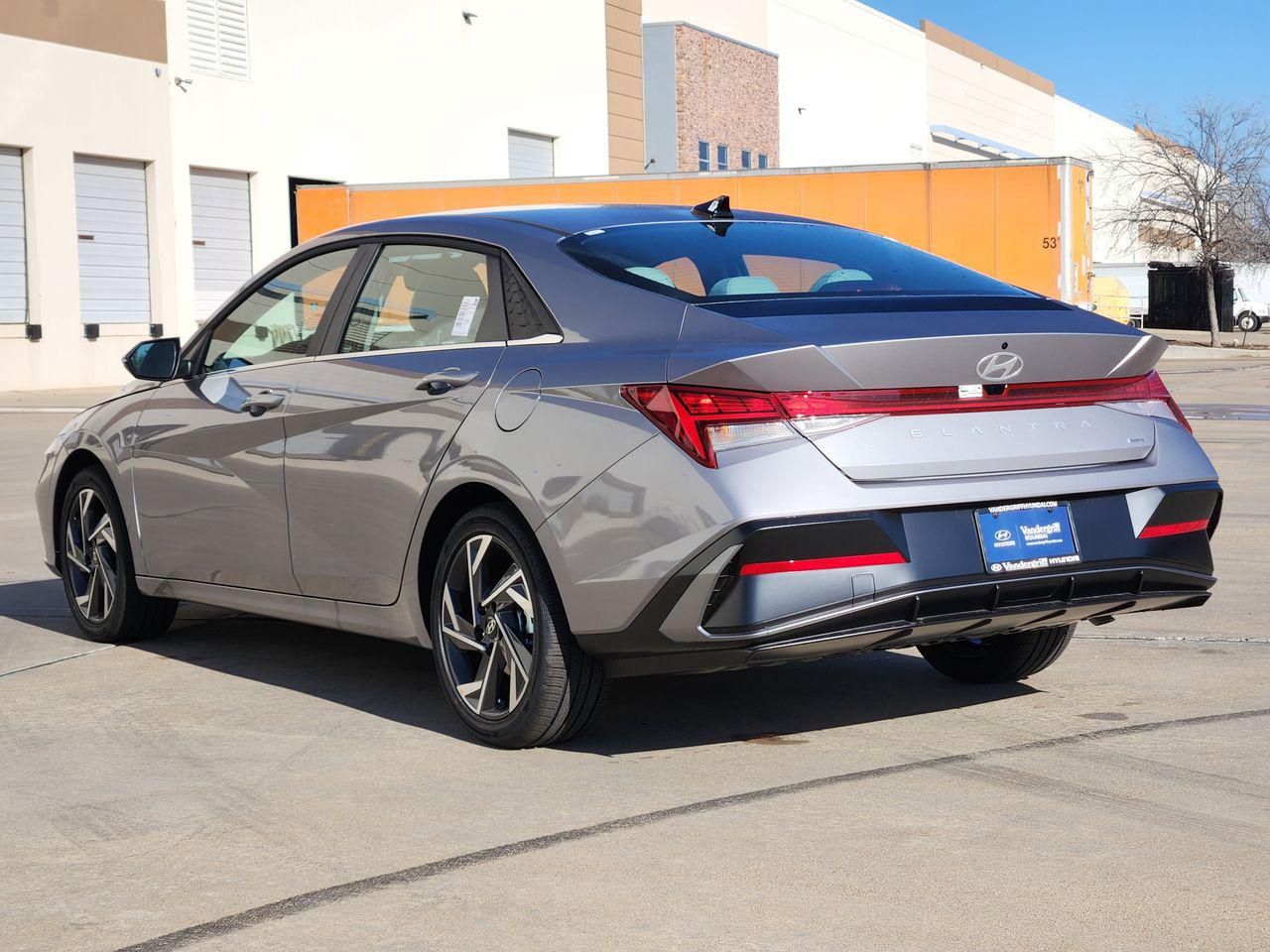 New 2026 M6T Hyundai Limited image 3